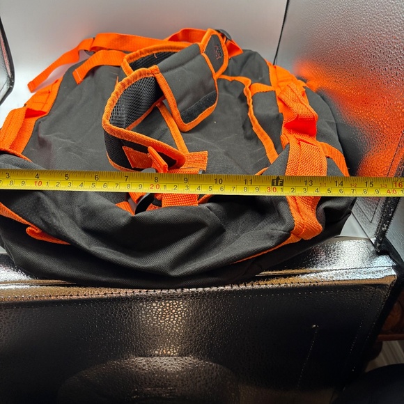 Vintage Harley Davidson Motorcycles Large Orange and Black Duffel Travel Bag - Picture 9 of 9